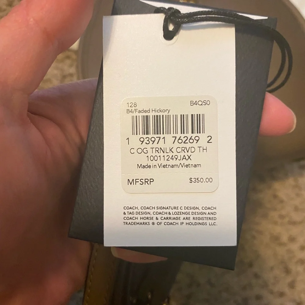 !!!SOLD!!! Coach 1941 Turnlock Curved Top Handle - Picture 7 of 9